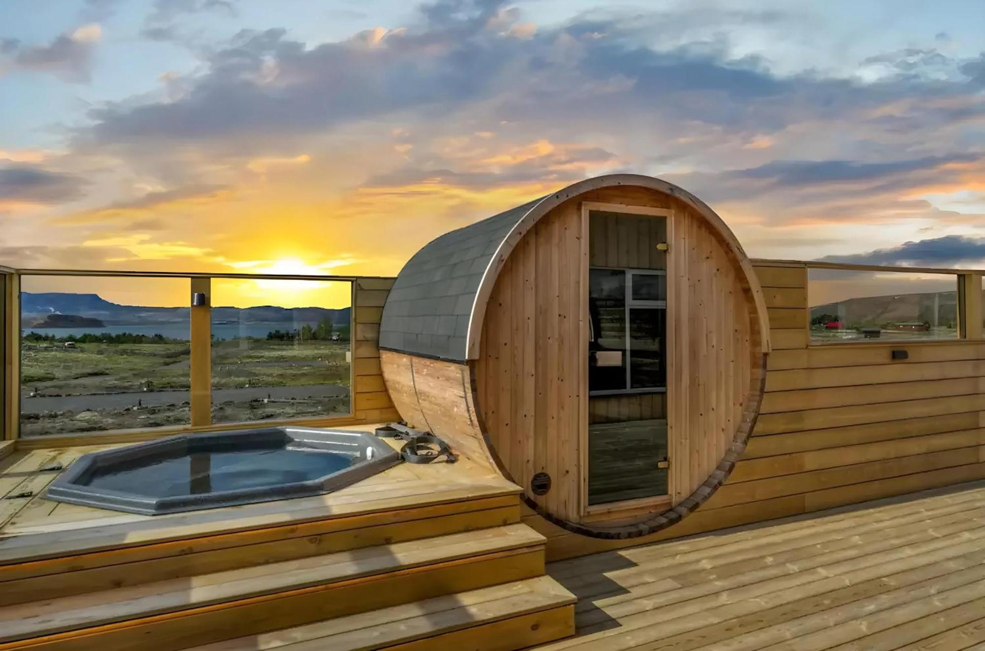 Cozy Cabin With Hot Tub & Sauna - Ultimate Retreat Veithilundur Exteriör bild